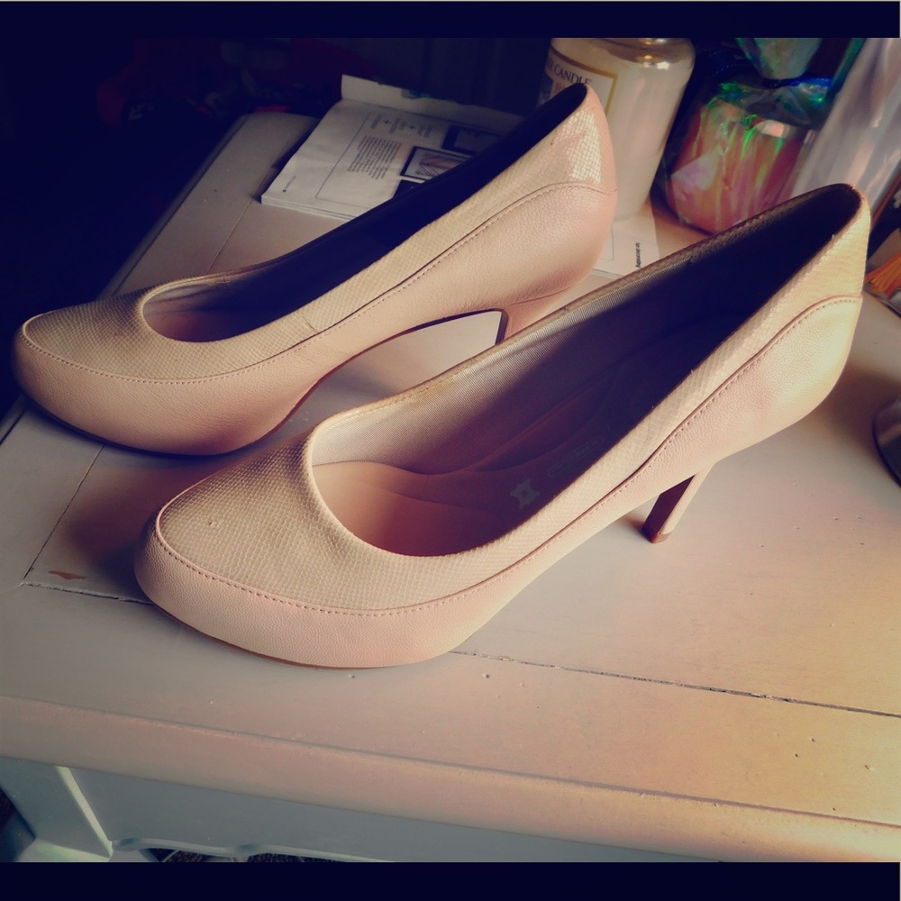 Rockport Heels